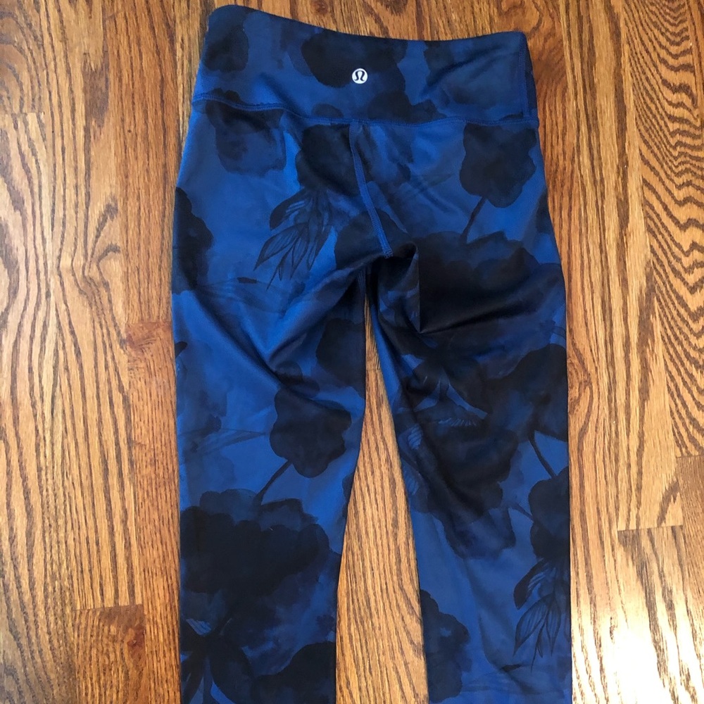 Lulu Lemon Floral Crop Leggings
